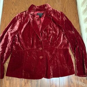 Lane‎ Bryant Women's Red crushed Velvet blazer size 16